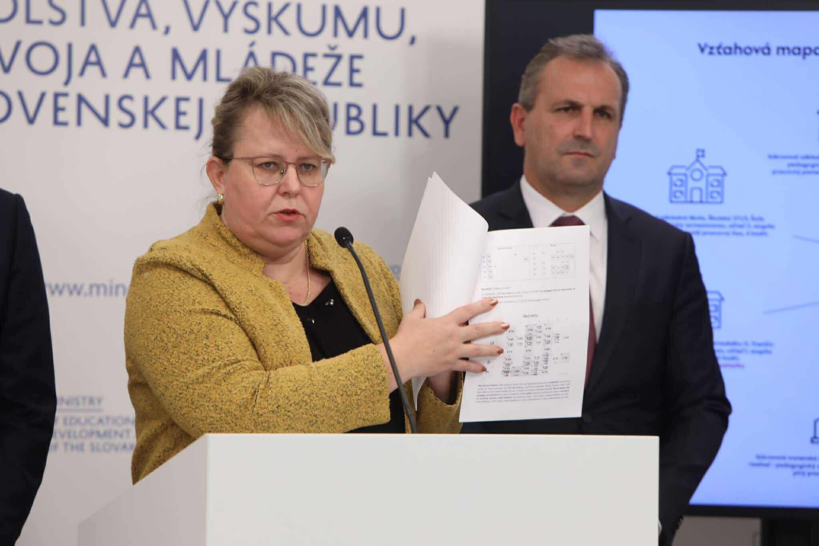 Hlavná školská inšpektorka Alžbeta Štofková Dianovská