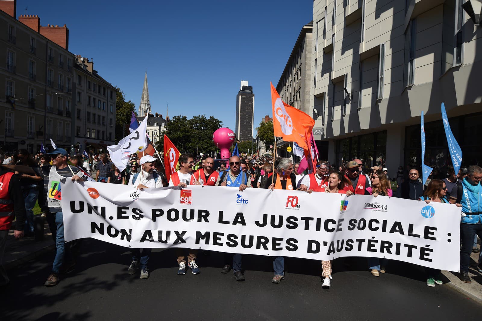 Veľké protivládne protesty vo