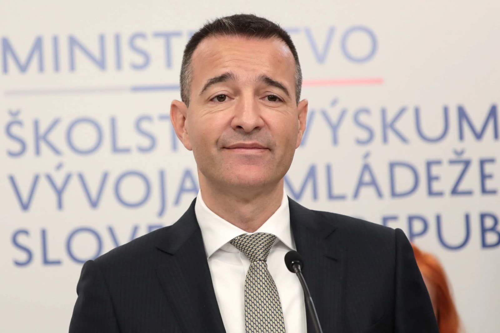 Matovič sa na brífingu