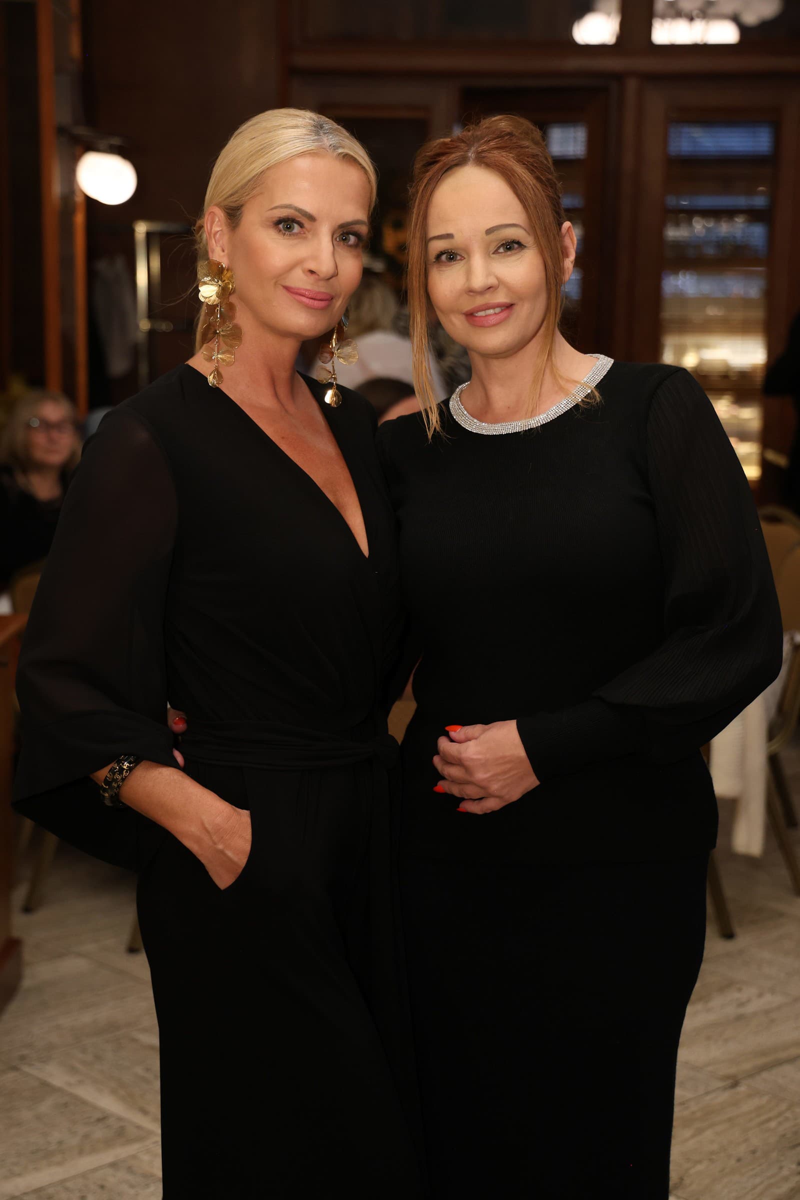 Predstavenie novej knihy Kamila Peteraja - Marianna Ďurianová, Darina Ďurianová