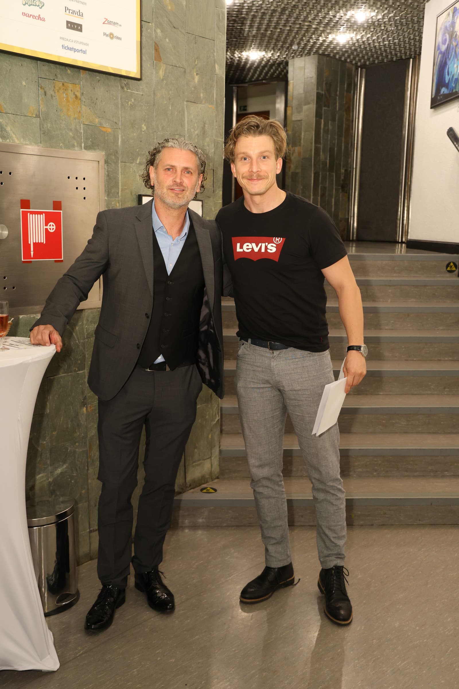 Premiéra divadelnej hry Milión. Na snímke René Štúr, Juraj Bača