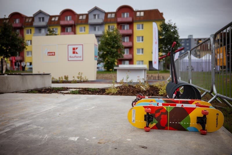 Kaufland už do slovenských regiónov priniesol 27 K Parkov, deťom a tínedžerom poskytujú moderný priestor pre aktívny oddych 