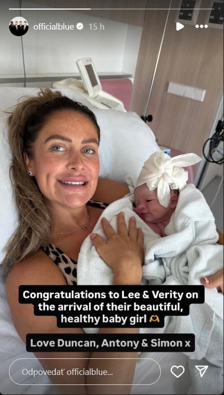 Slávny spevák je už