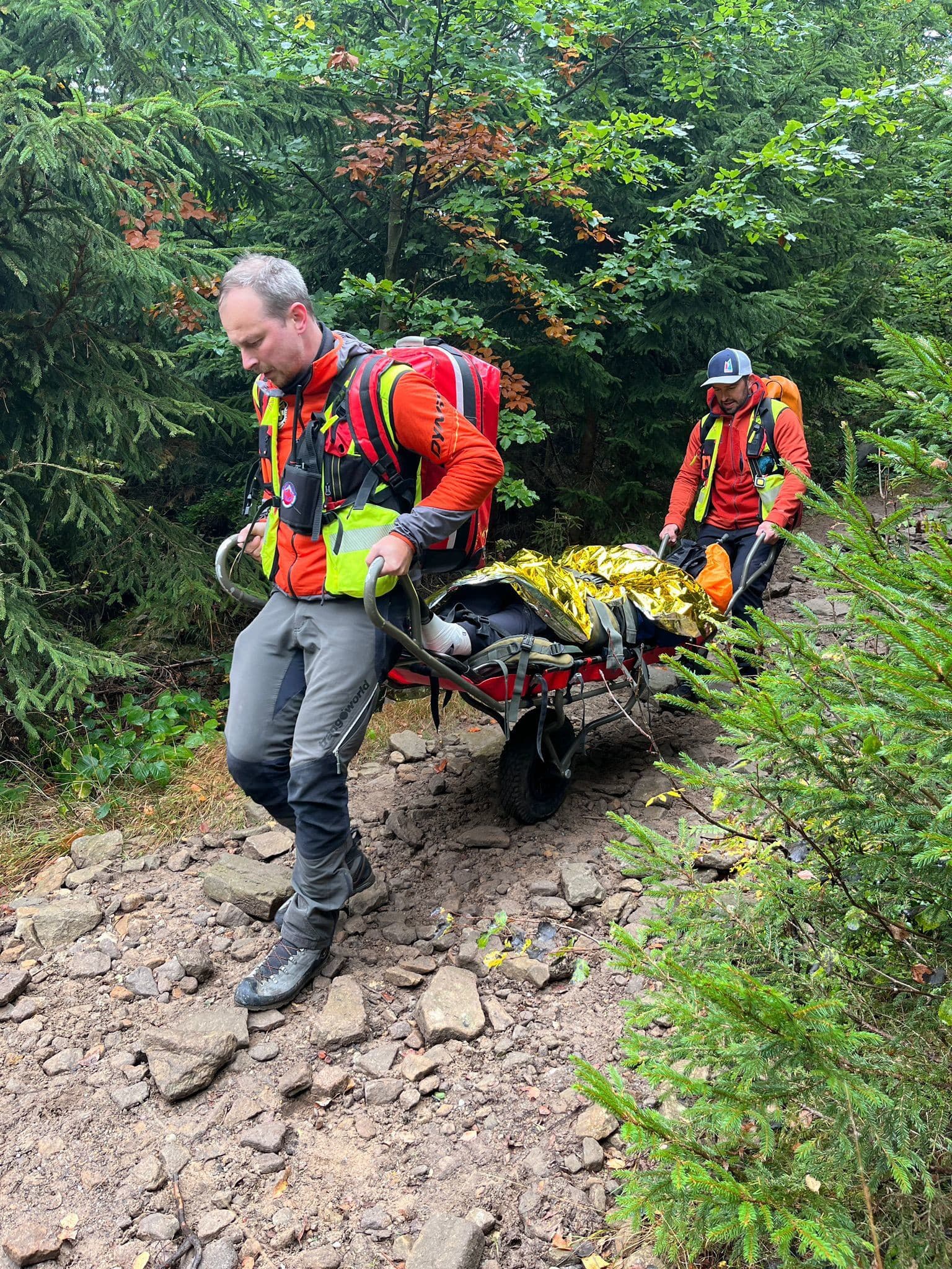 Horskí záchranári pomáhali na