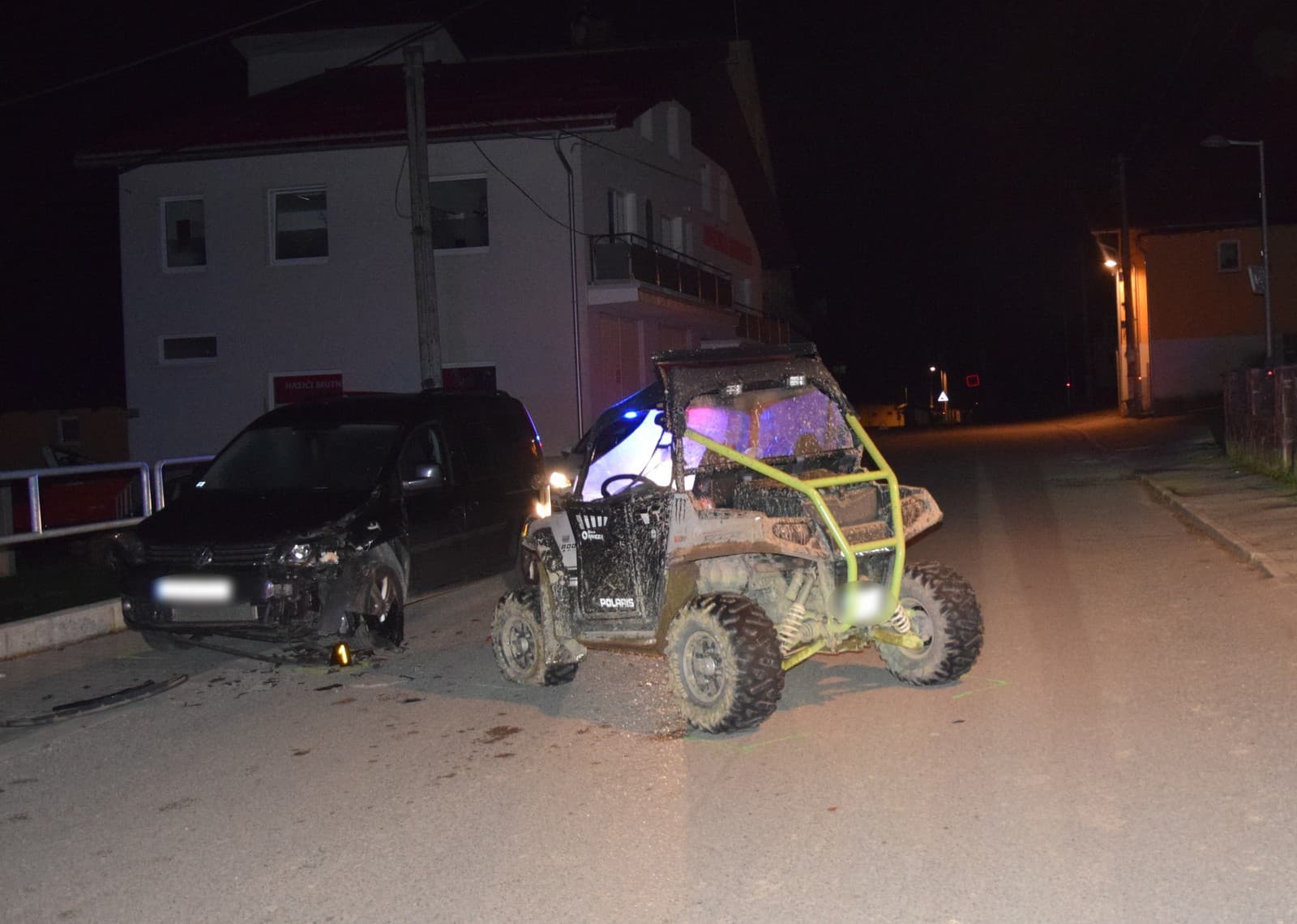 Na štvorkolku sadla opitá!