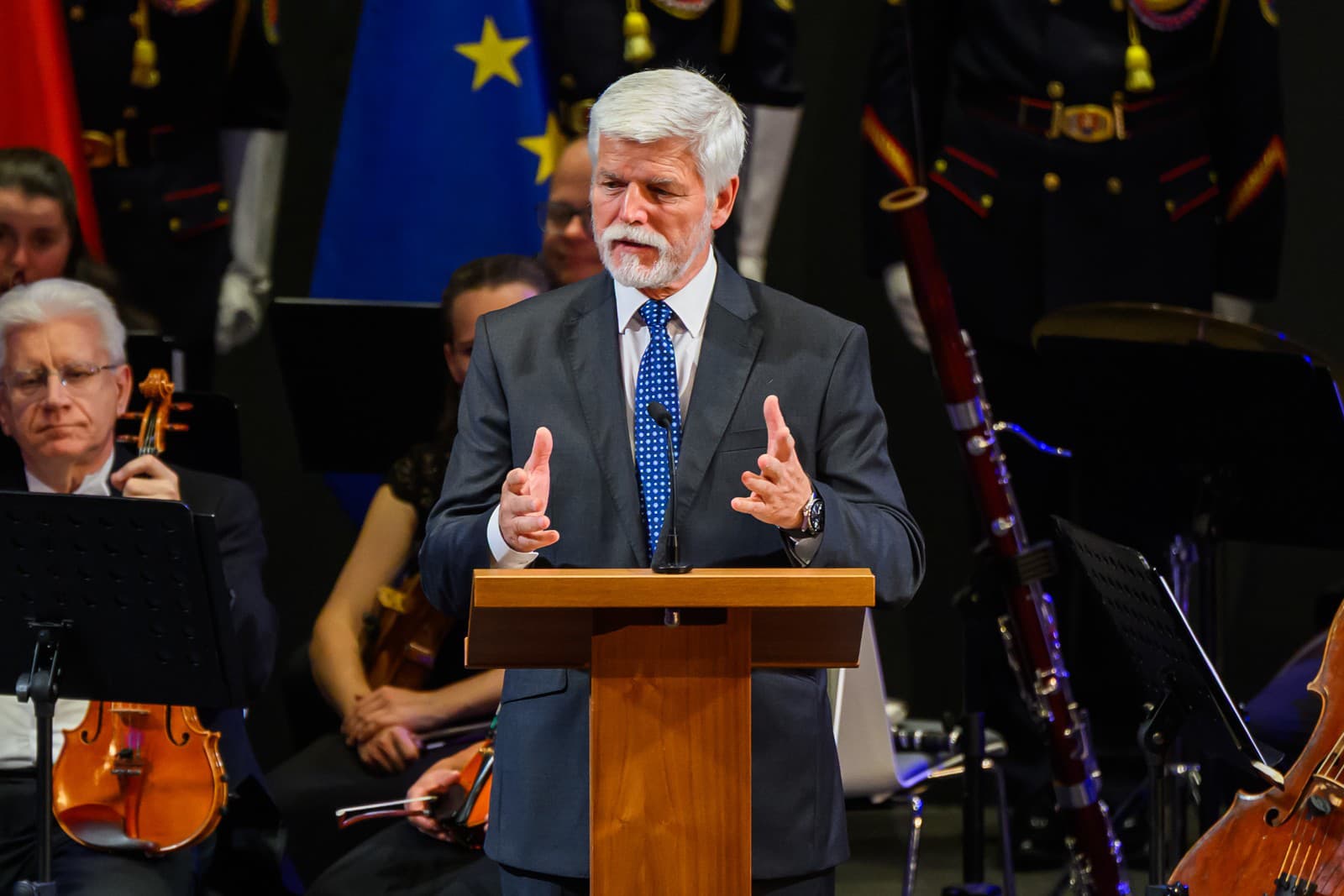 Prezident ČR Petr Pavel počas otvorenia výstavy