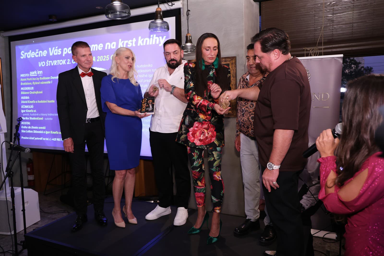 Krst knihy Igora Kmeťa. 