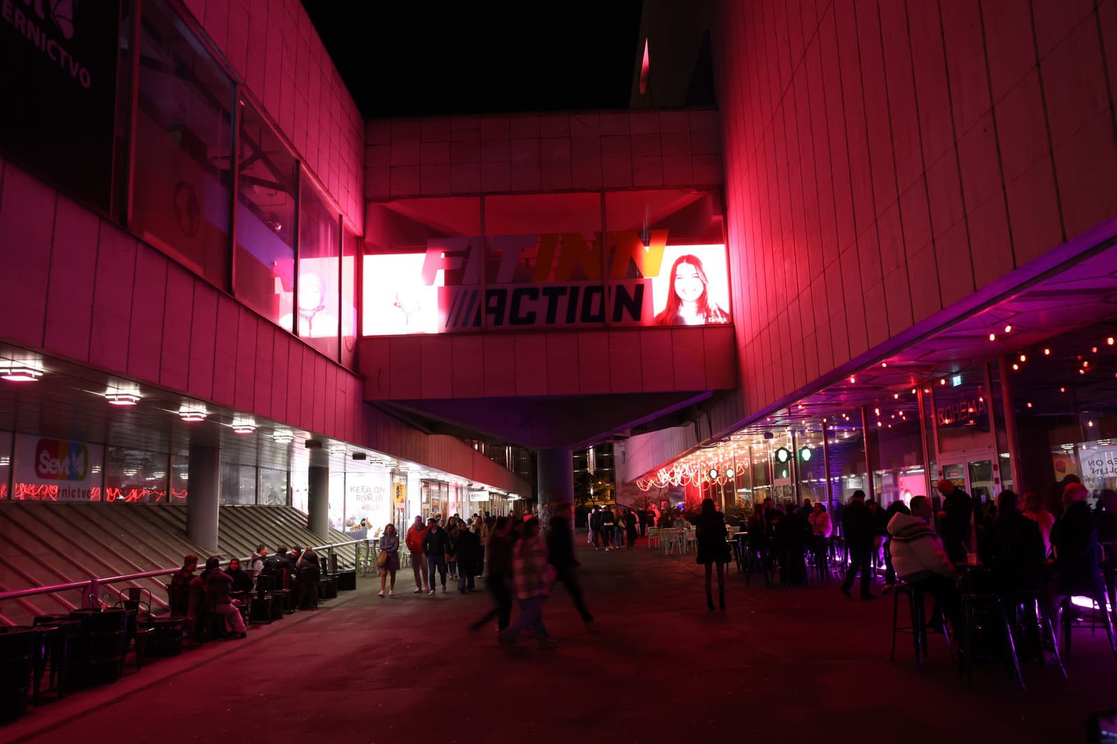 FOTOREPORTÁŽ Biela noc 2025