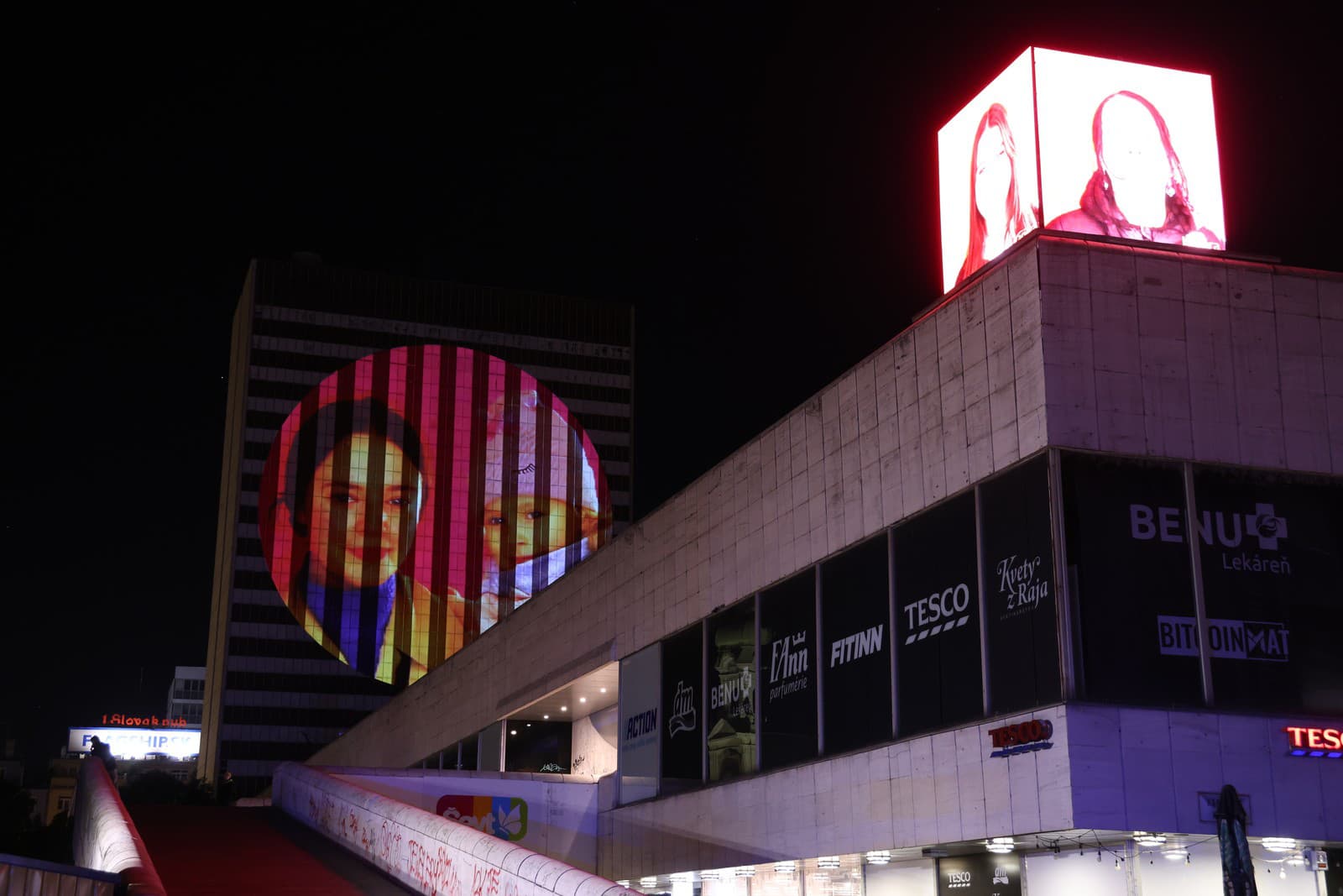 FOTOREPORTÁŽ Biela noc 2025