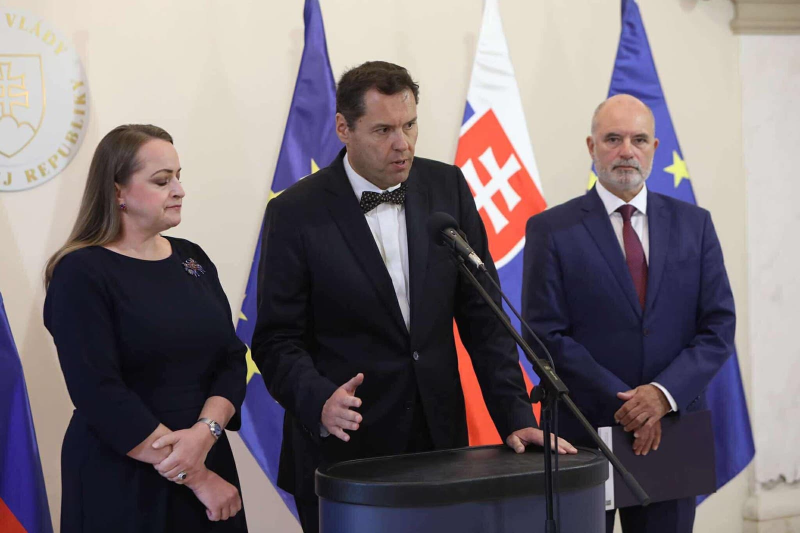 Nahnevaný Fico po stretnutí