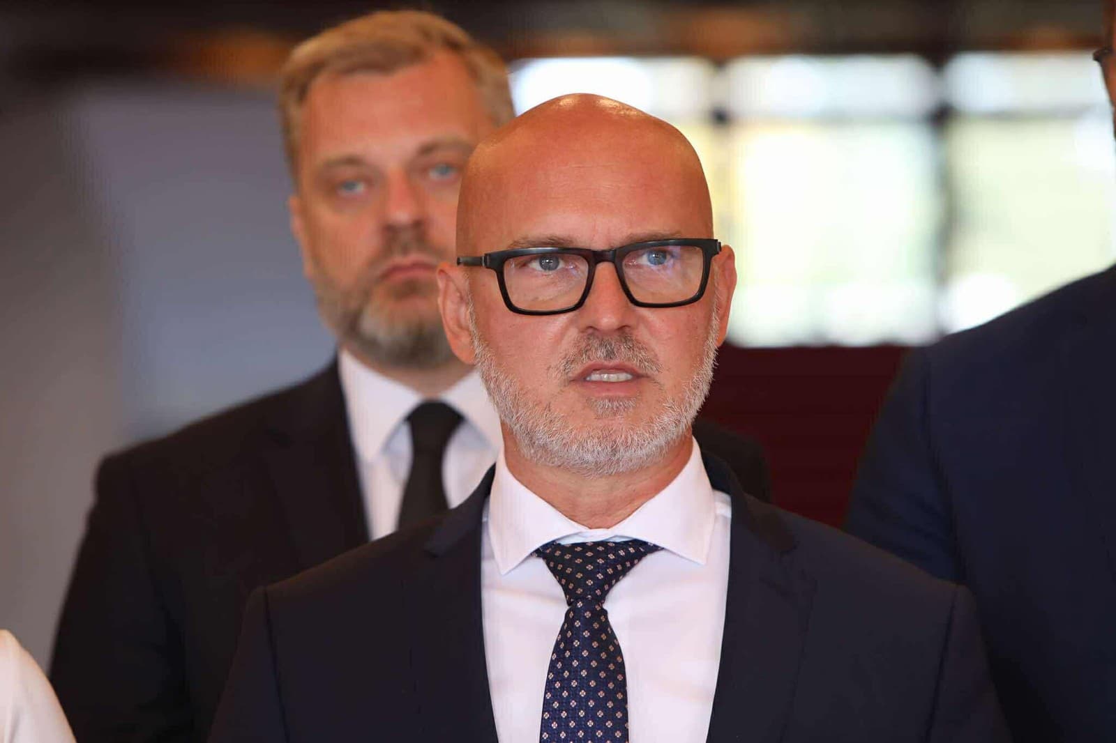 Hroziaci štátny prevrat bol