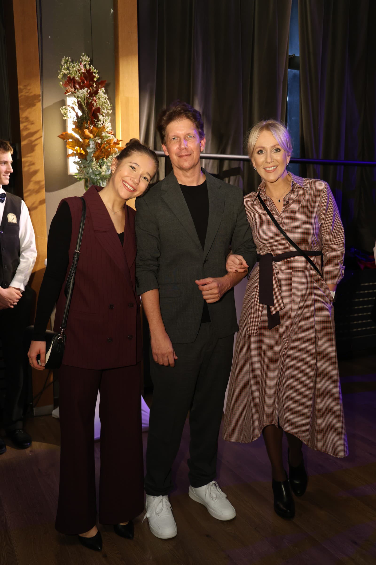 Premiéra muzikálovej šou Pánska jazda. Na snímke manželia Kaprálikovci s dcérou Martinou