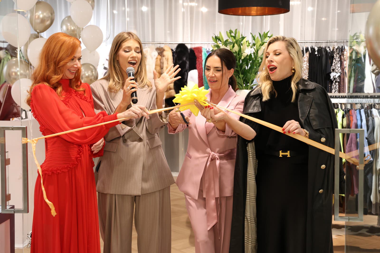 Zľava: Petra Tóthová, Jasmina Alagič Vrbovská, Katarína Hájiková, Gabriela Ruman