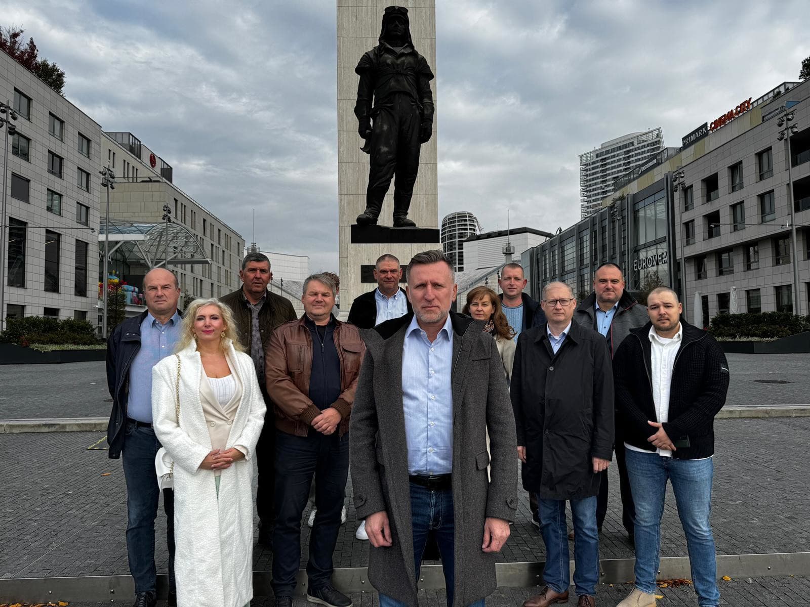 Nová politická sila pre