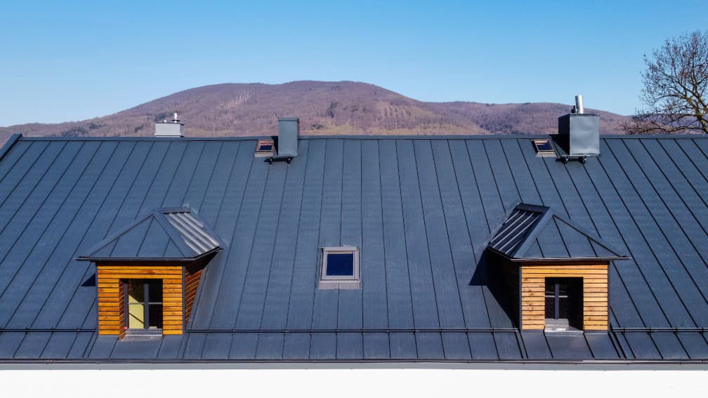 Prečo dať prednosť plechovej