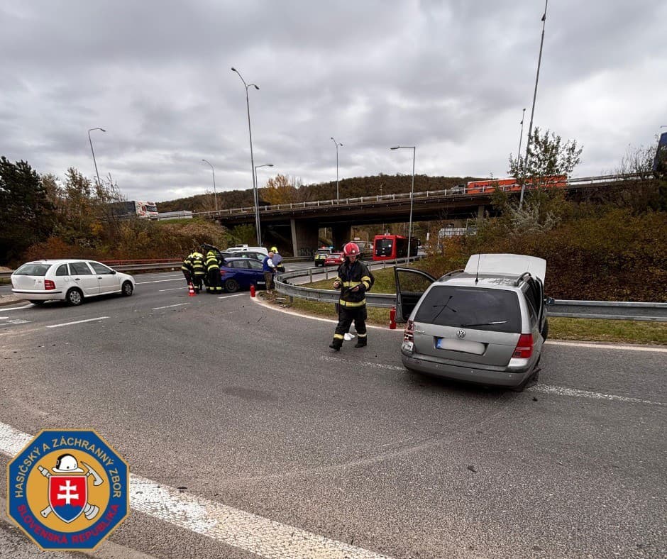 Dopravná nehoda v Lamači.