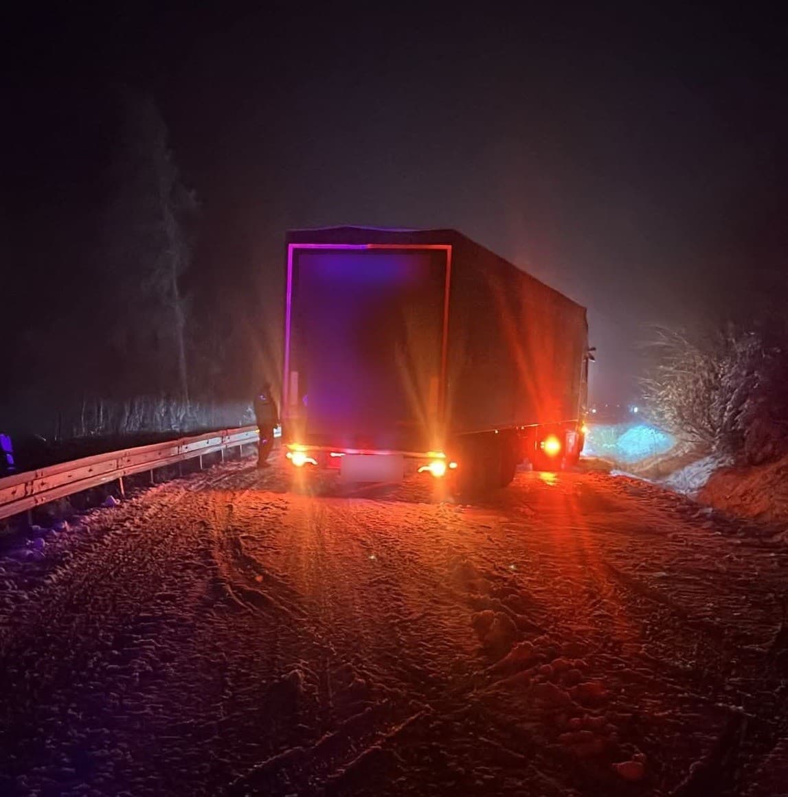 Skrížený kamión na Čertovici