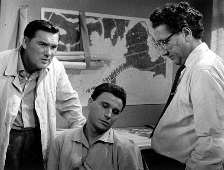 Arnošt Garlaty (vparvo)