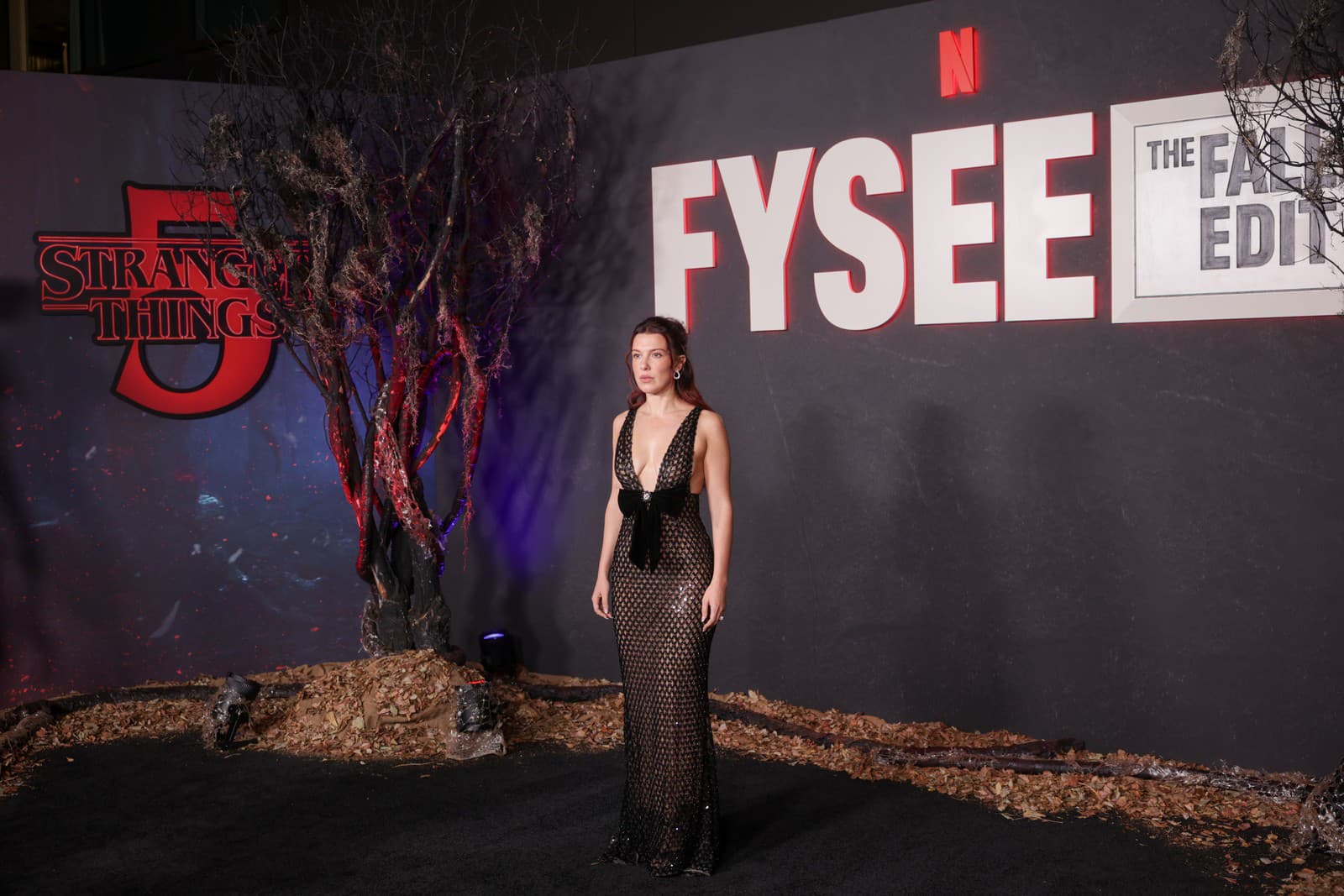 Také odvážne šaty na