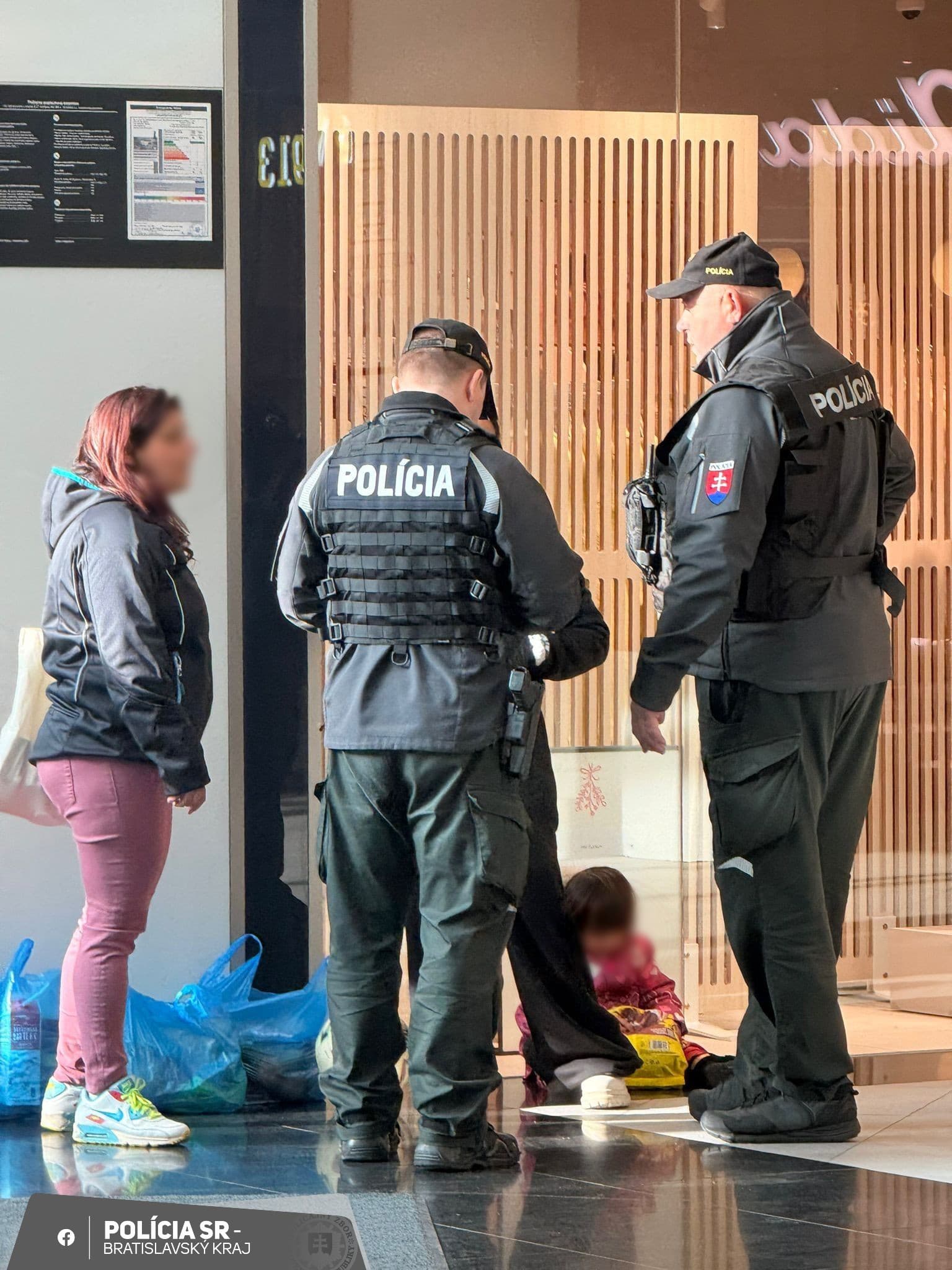 Policajti vykonali v maloobchodoch
