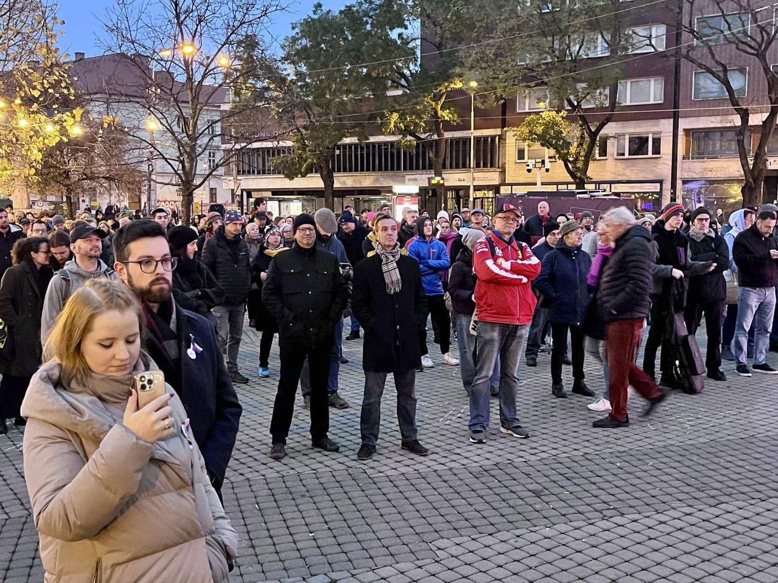 Ulice ožívajú spomienkou na