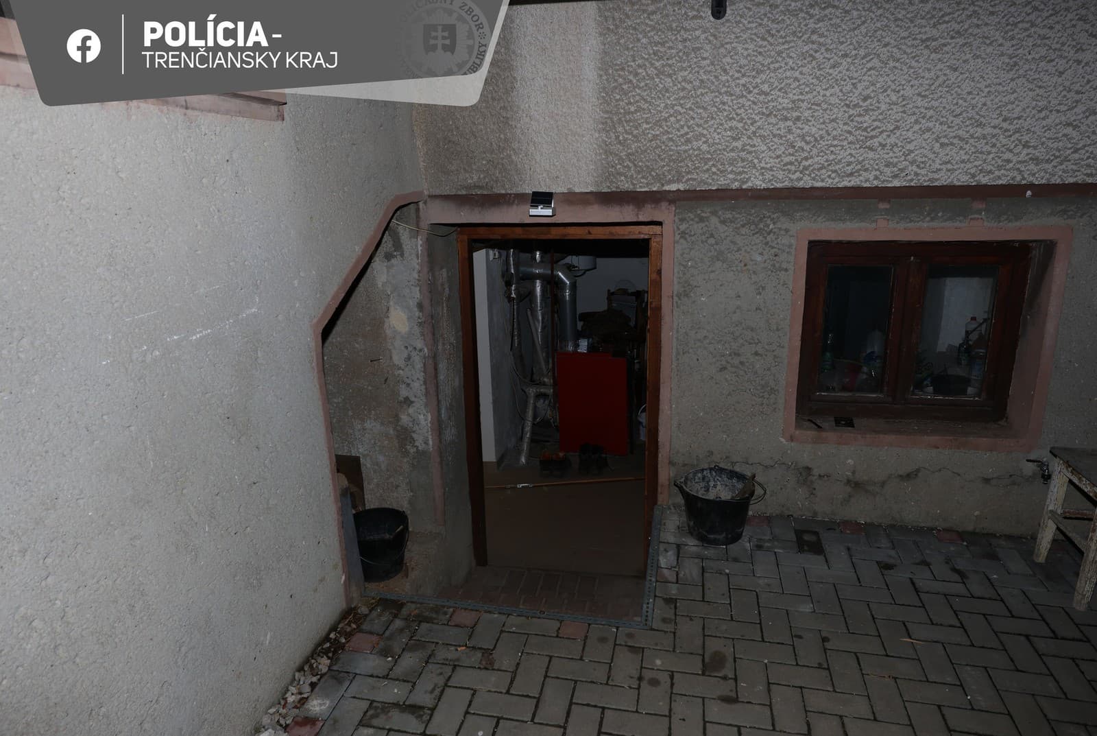 Hliadka Obvodného oddelenia PZ Partizánske oboch mužov zadržala priamo pri krádeži