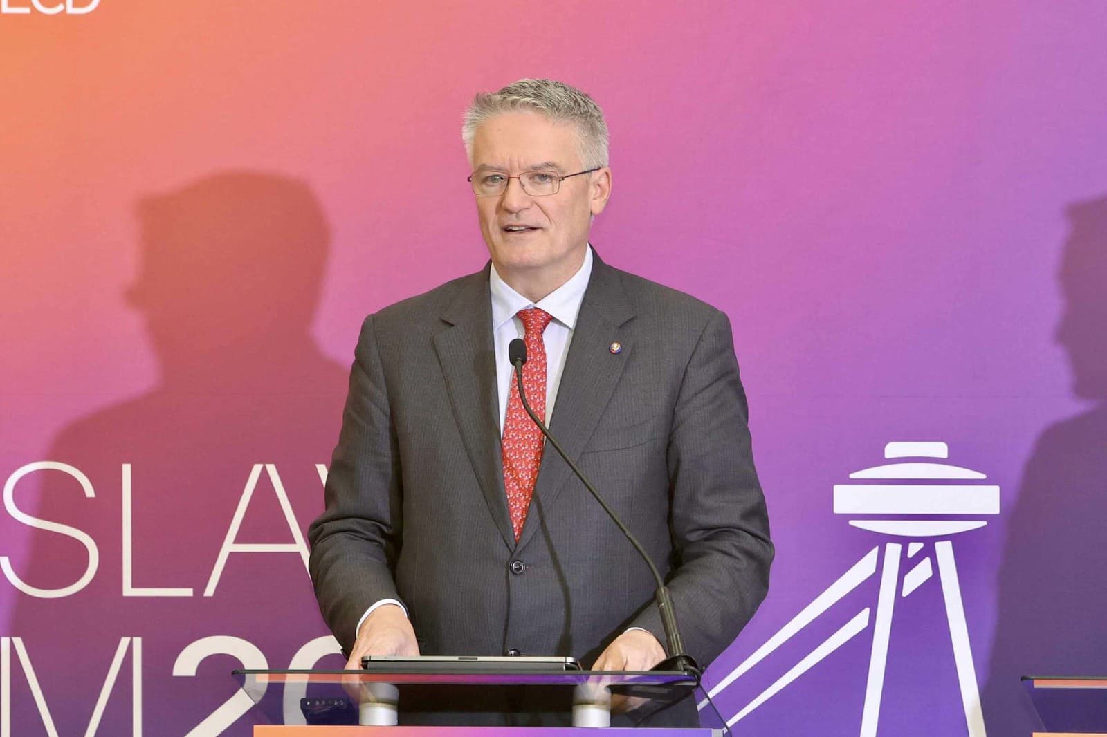 Lídri viacerých krajín diskutovali