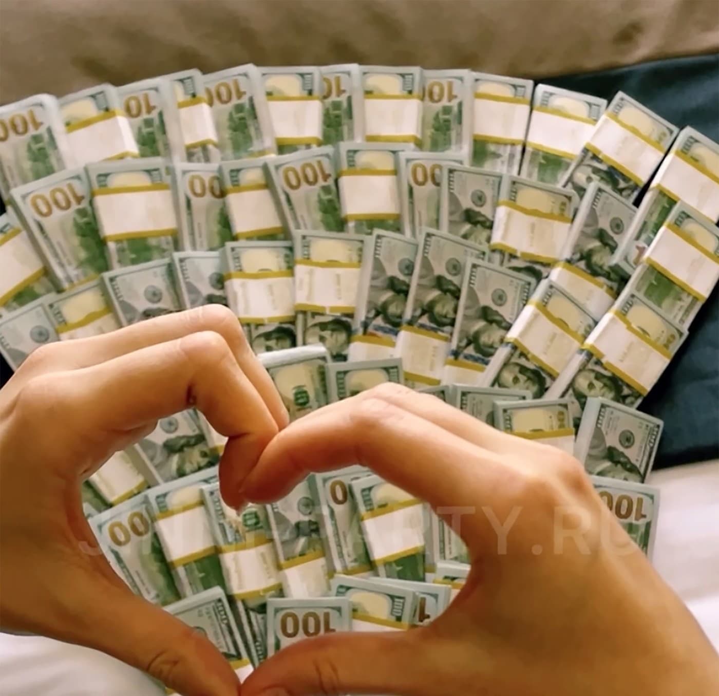 Ruské tínedžerky lákajú do