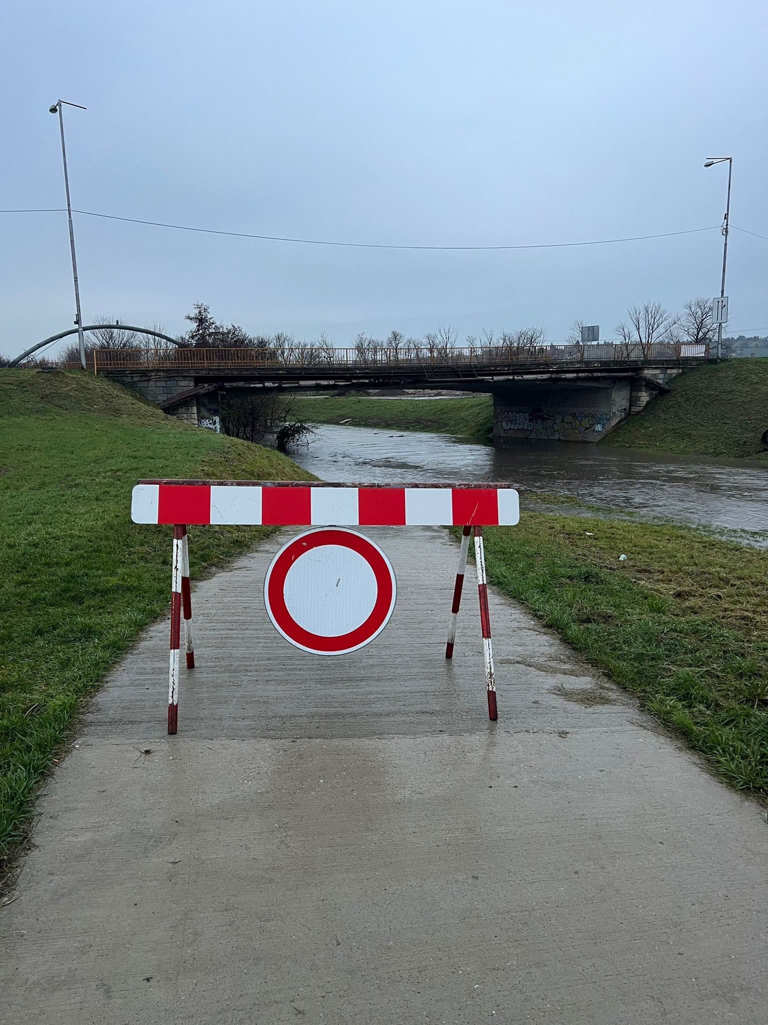 MIMORIADNE Kritická situácia: VIDEO