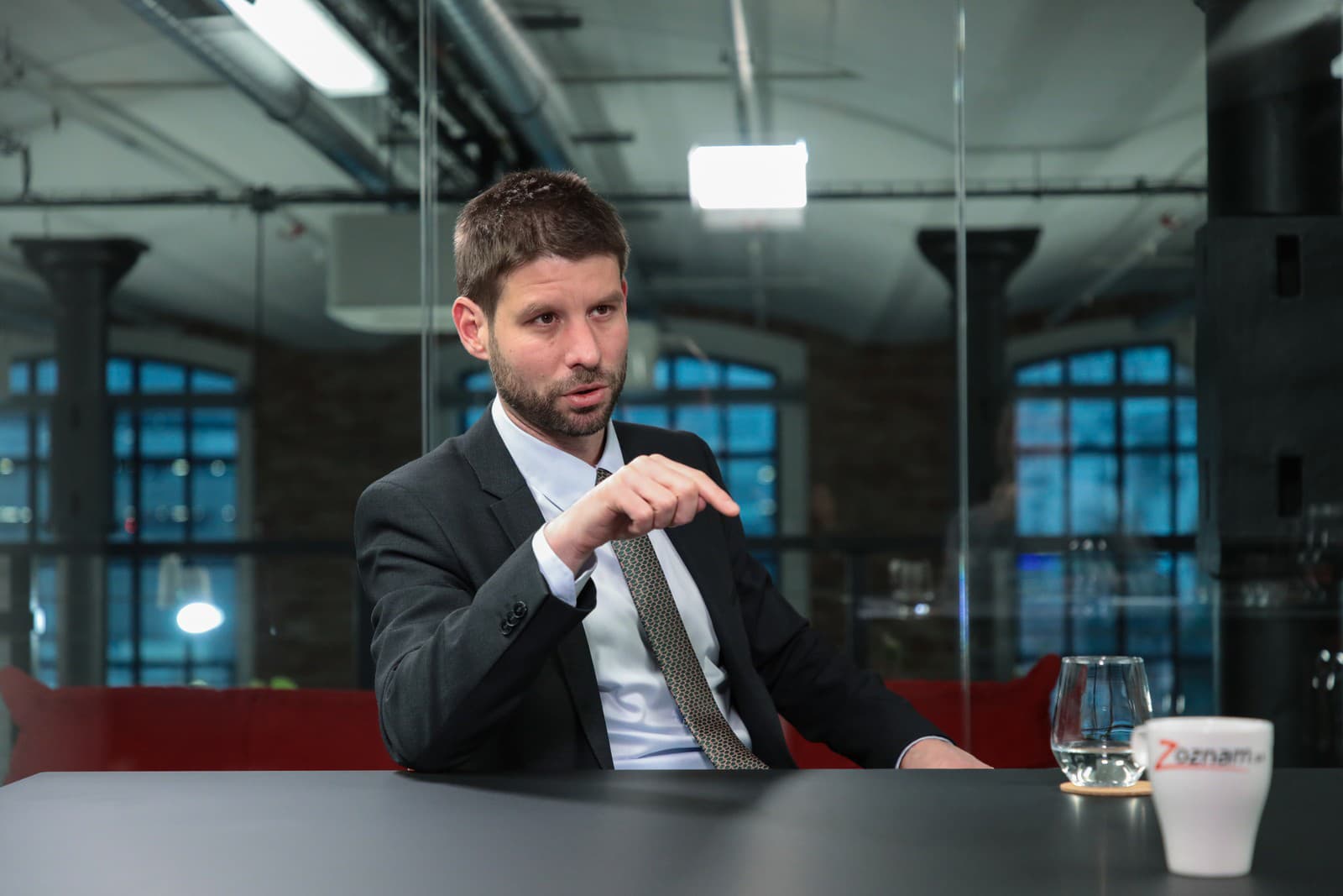 Šimečka pritvrdzuje, prezradil aj