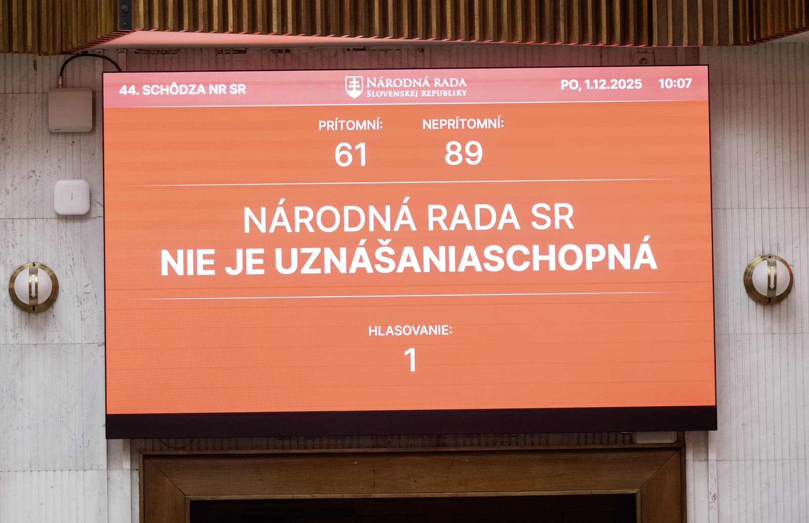 Druhý pokus nevyšiel: Schôdzu