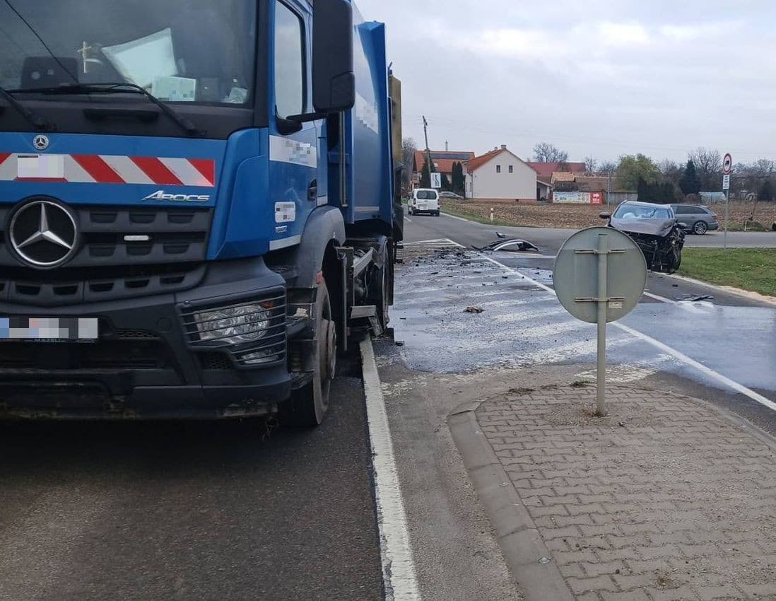 Z auta unikli pohonné