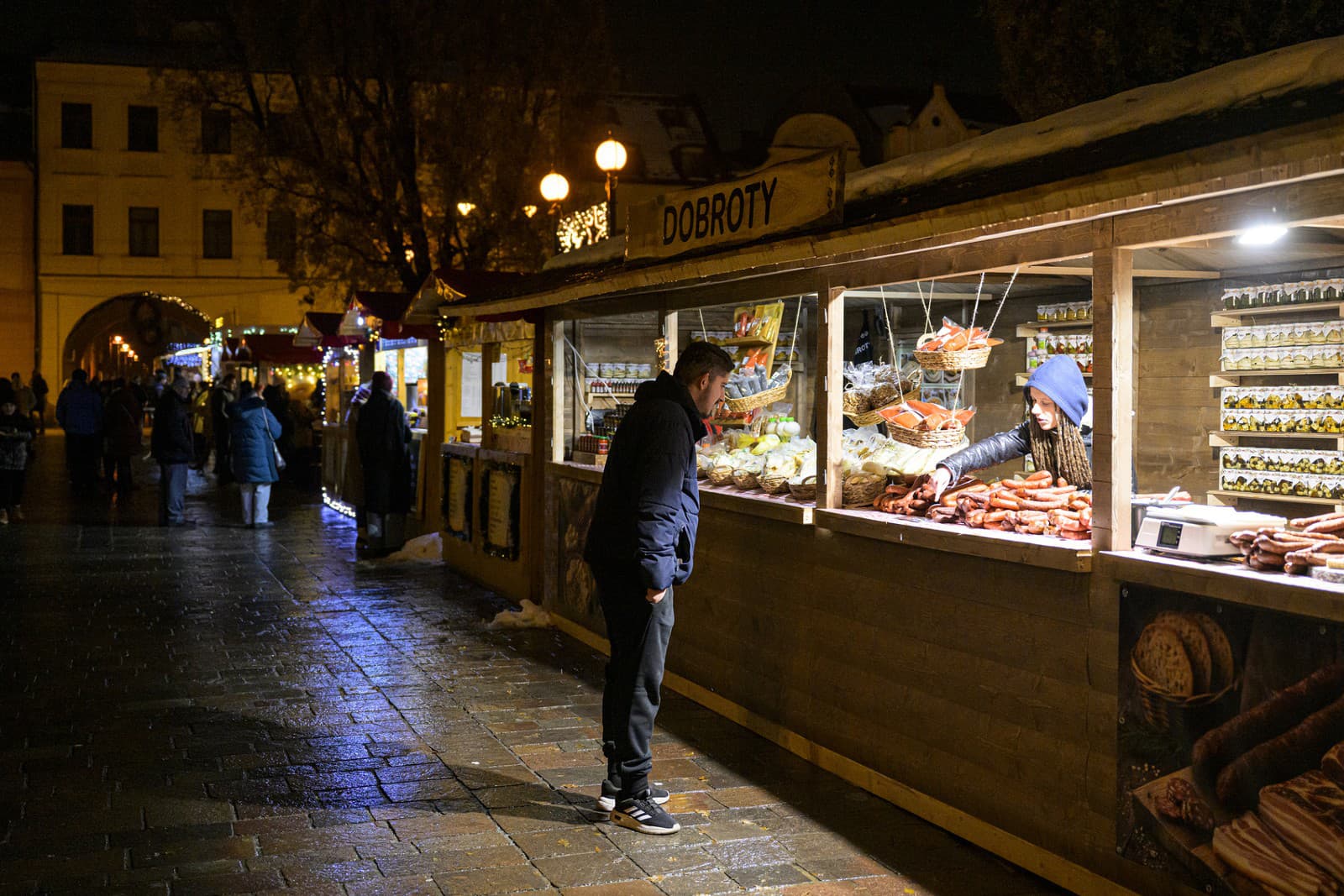 Záber z Prešovských vianočných trhov