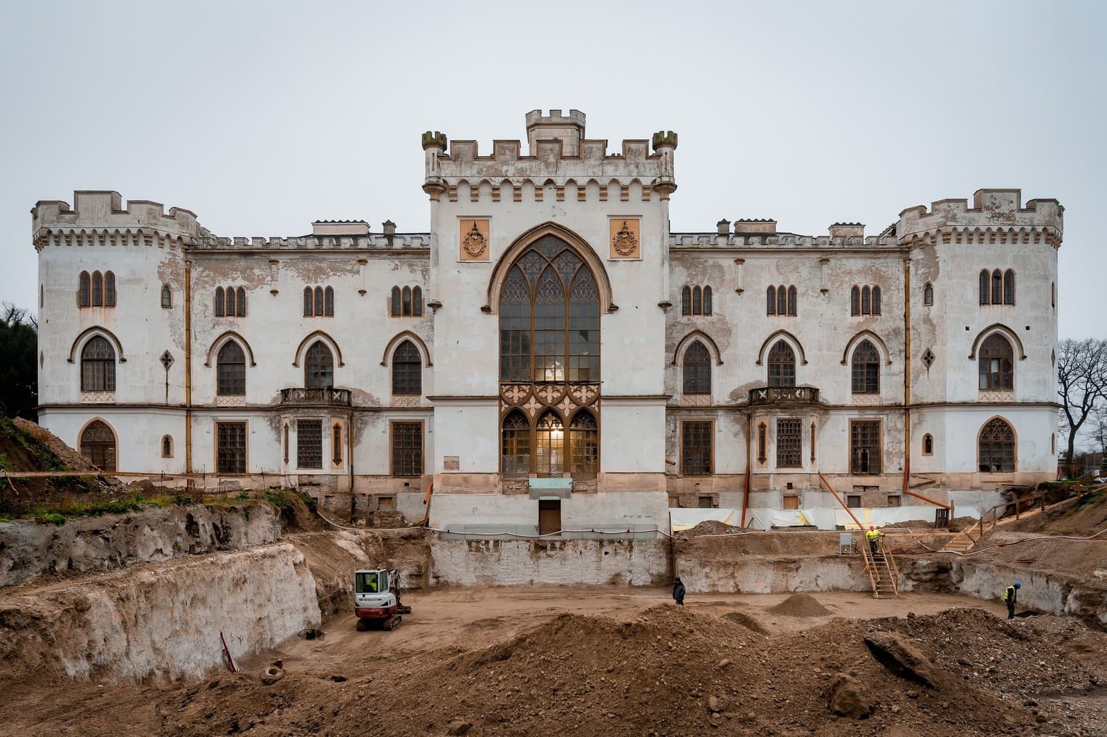 Kaštieľ v Rusovciach prechádza rekonštrukciou
