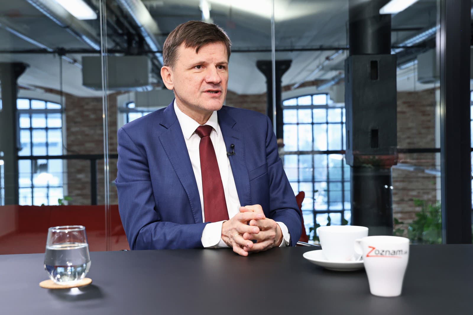 Opozičník Hlina: Vychovali ma