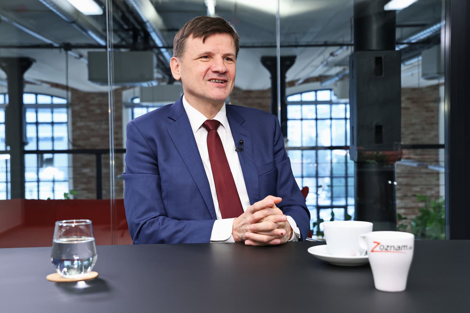 Opozičník Hlina: Vychovali ma