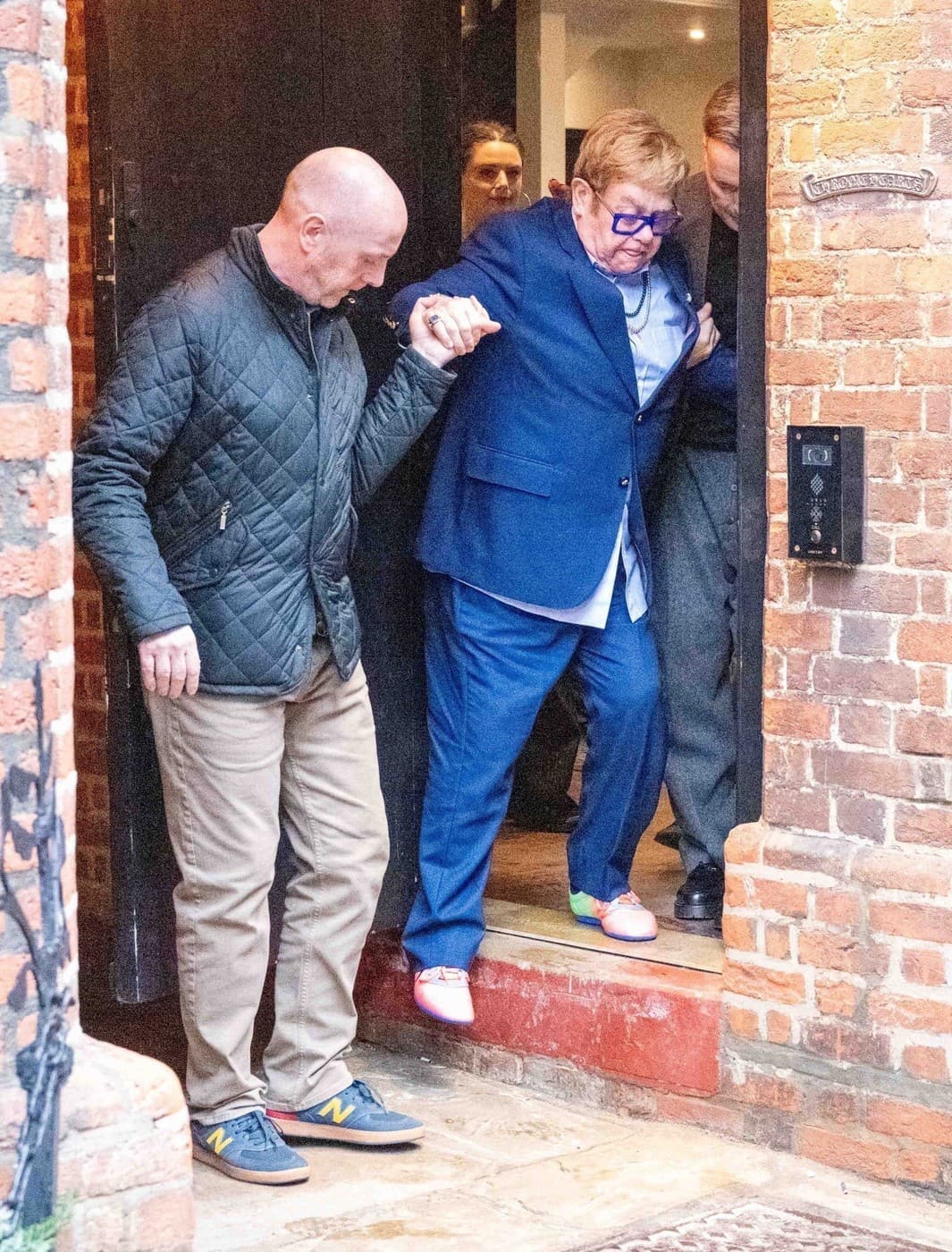 Zdravotné problémy ho NEZASTAVIA!