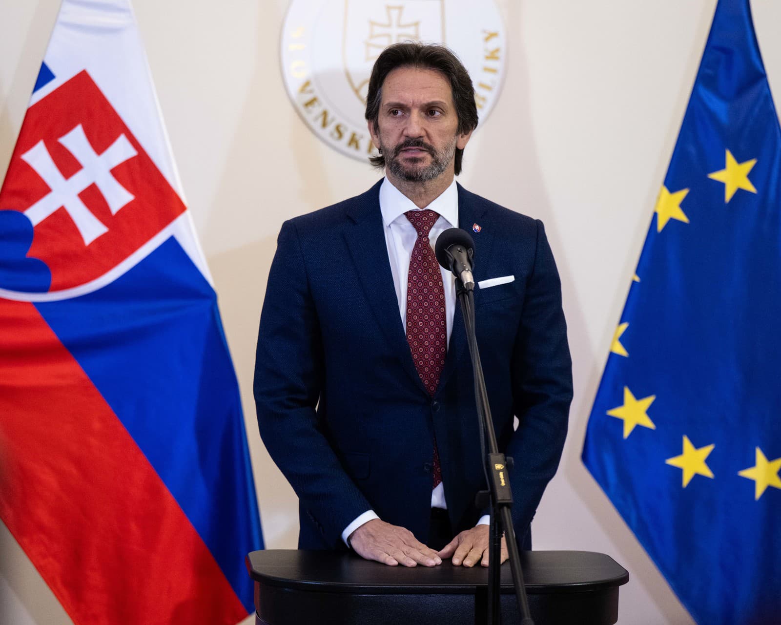 Podpredseda Vlády SR a minister obrany SR Robert Kaliňák.