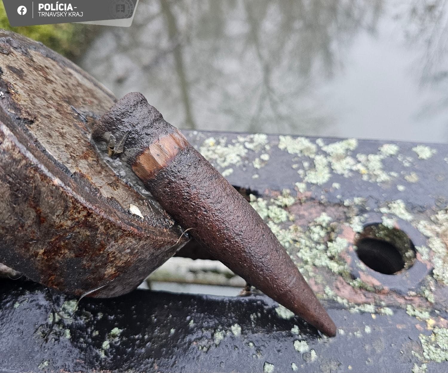 Neďaleko Váhu našli granát: