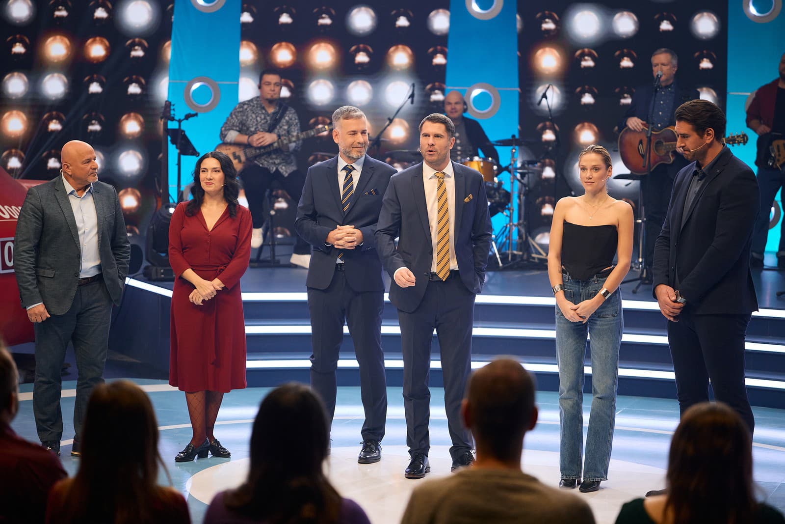 STVR posiela známe tváre