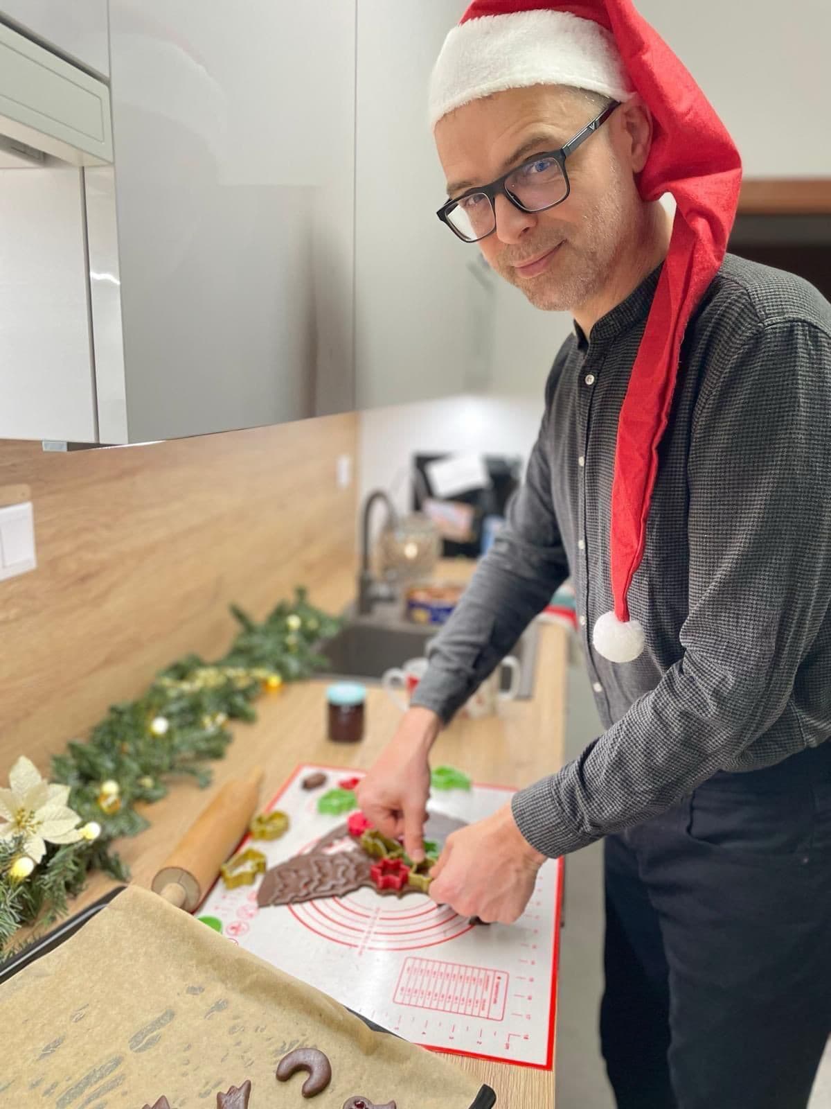 SaSkári vo vianočnom móde: