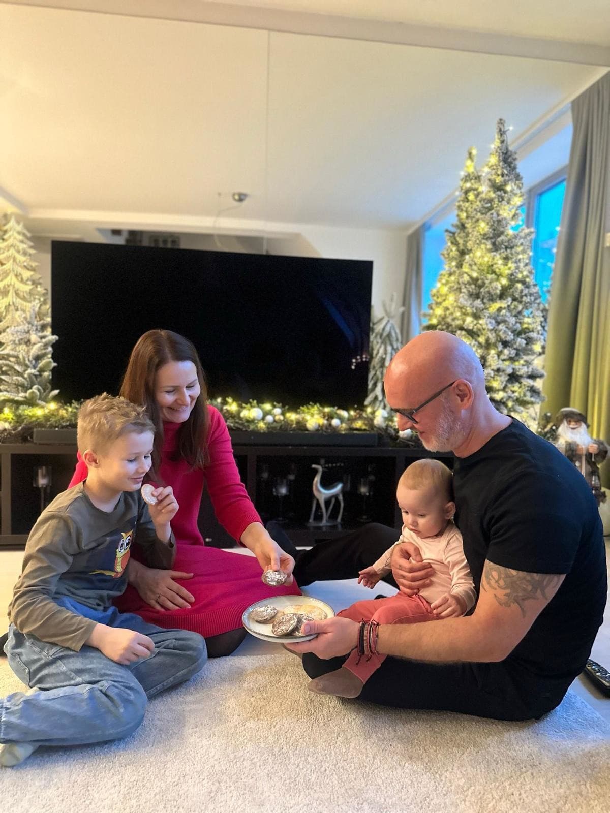 SaSkári vo vianočnom móde: