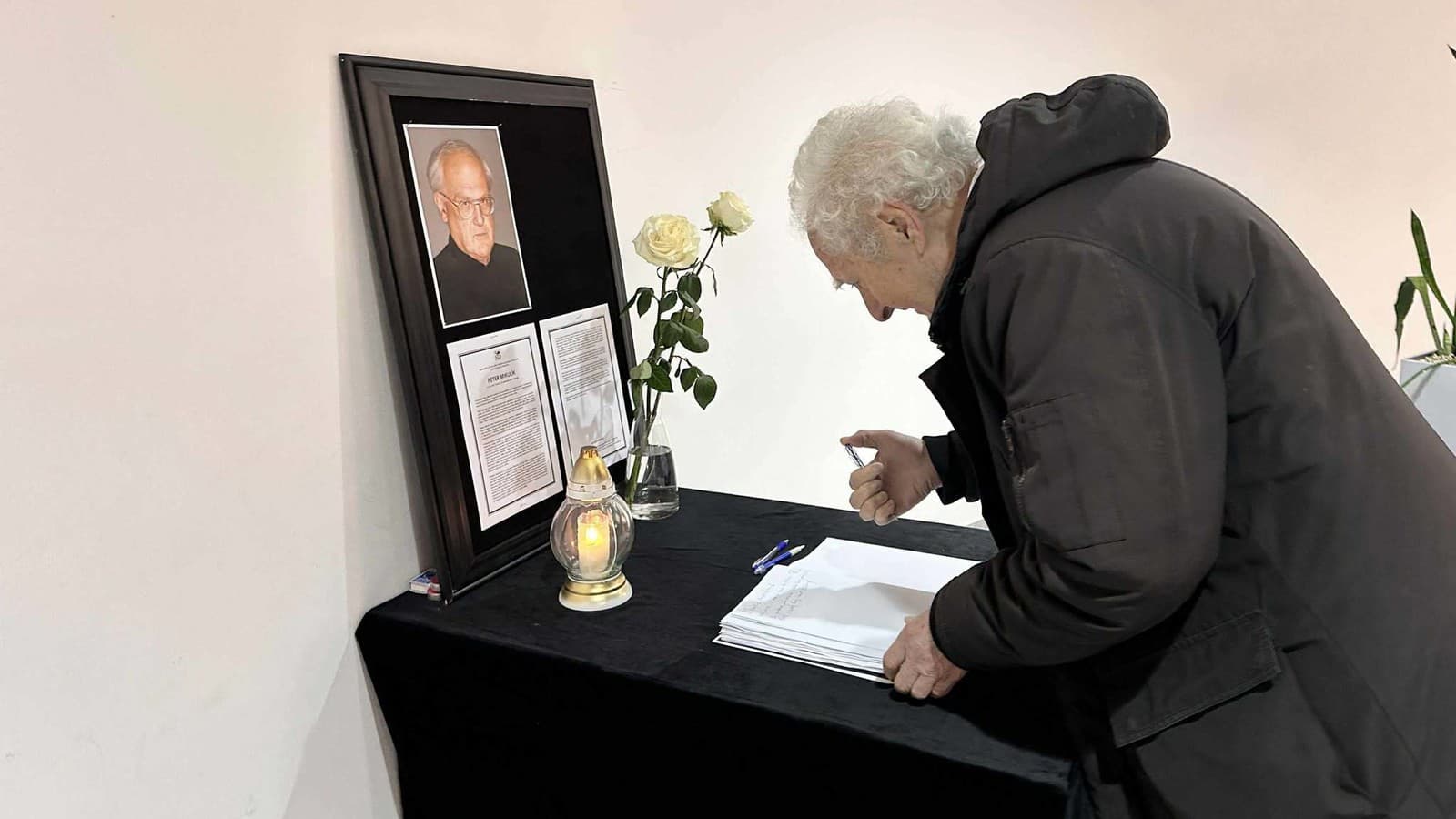 Posledná ROZLÚČKA s režisérom