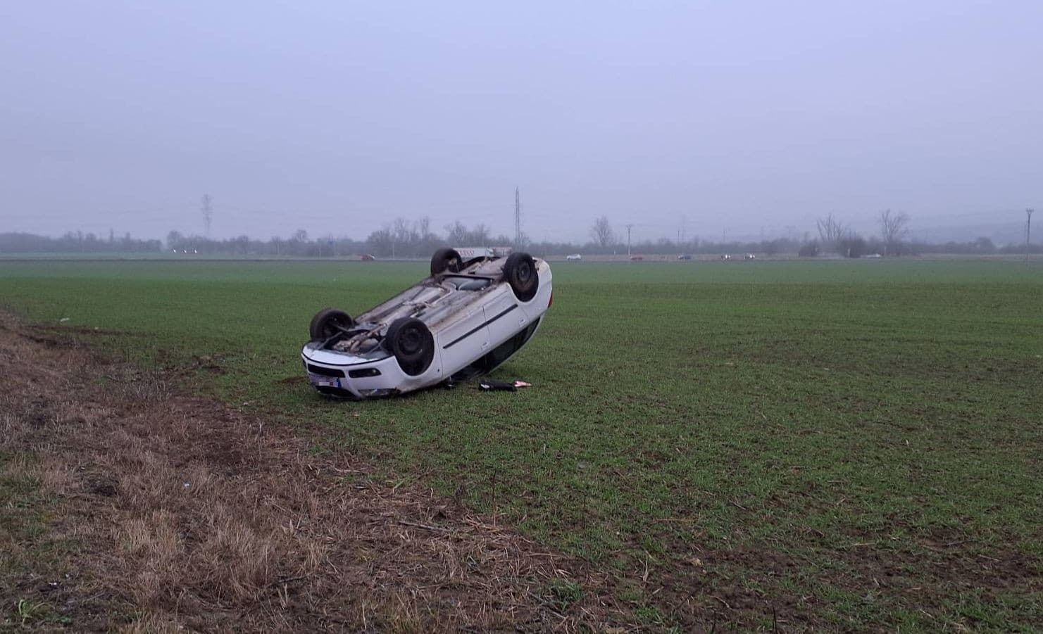 Dopravná nehoda v Novom Meste nad Váhom.
