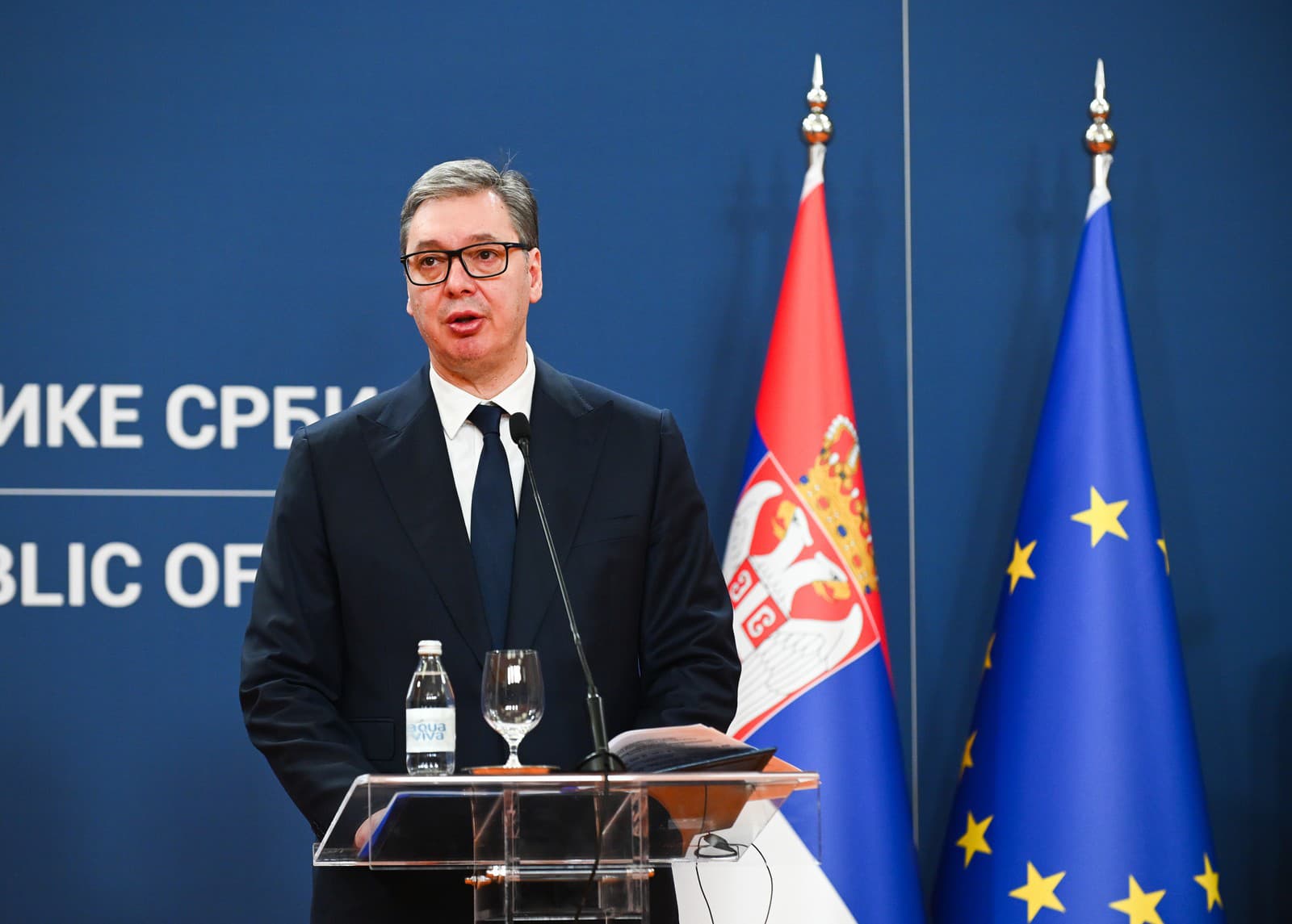 Na snímke prezident Srbskej republiky Aleksandar Vučič počas tlačovej konferencie v Paláci Srbska v Belehrade v Srbsku v rámci oficiálnej návštevy v nedeľu 21. decembra 2025.