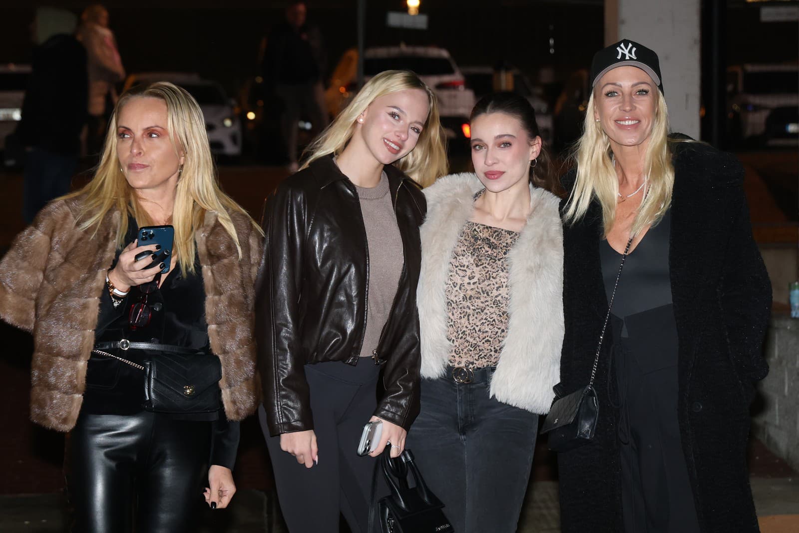 Koncert Rickyho Martina v Bratislave - prišli aj Zuzana Belohorcová s dcérou Salmou a speváčka Sarah C