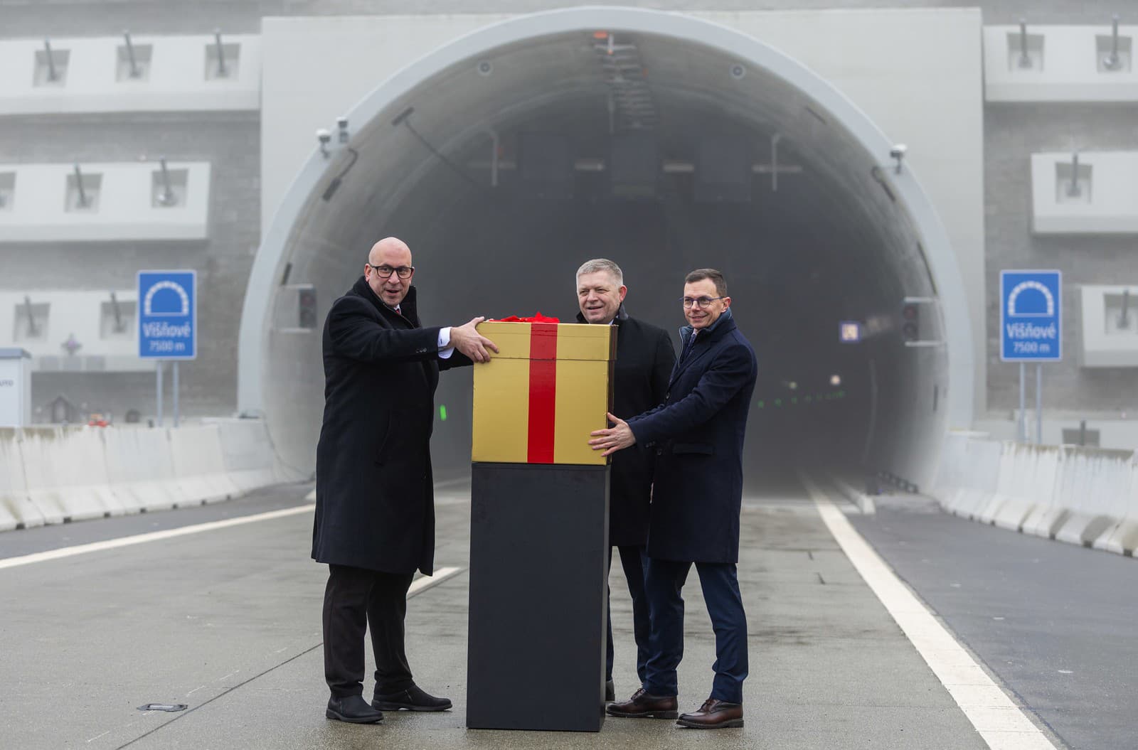 Fico pokrstil tunel, ktorý