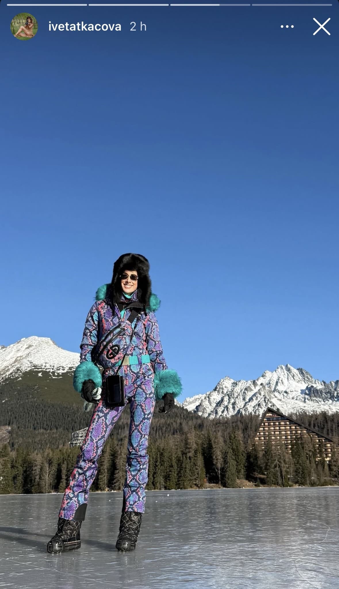 Iveta Tkáčová v značkovej kombinéze na Štrbskom plese