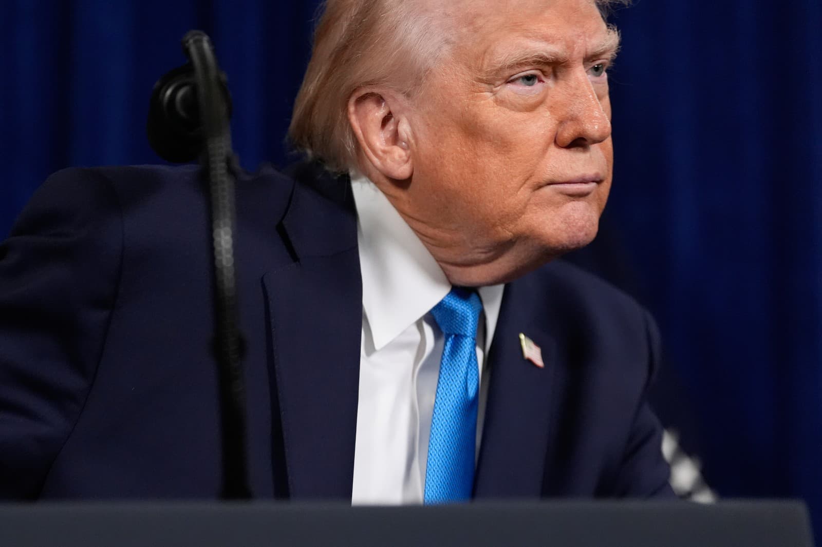 Donald Trump počas tlačovej konferencie