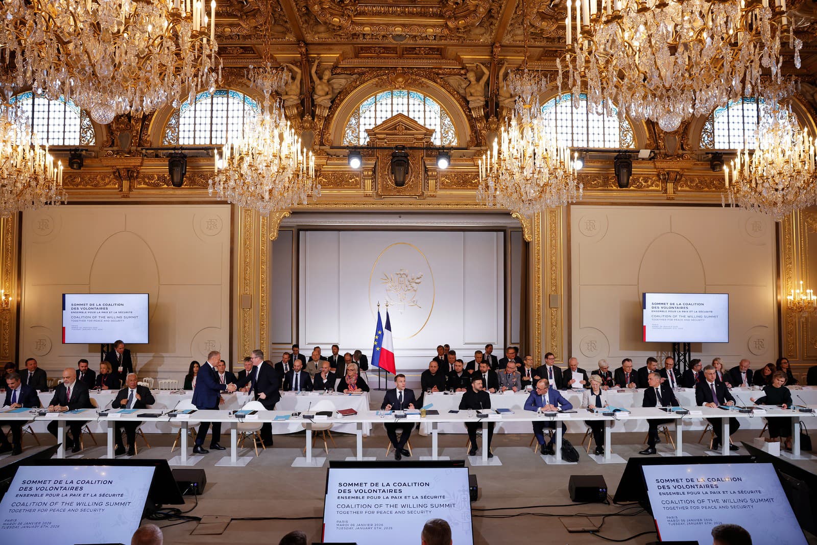 Stretnutie európskych lídrov v rámci zasadnutia koalície ochotných v Elyzejskom paláci v Paríži 